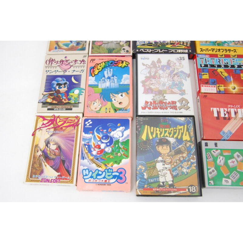 Nintendo ニューファミコン HVC-101 本体 + ソフトの画像1