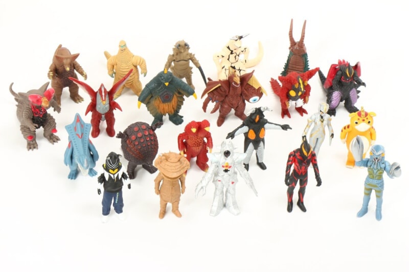 バンダイ ウルトラ怪獣 ソフビまとめセット レッドキング/ゴモラ/エレキング/ブースカ/ベリアル などの画像1