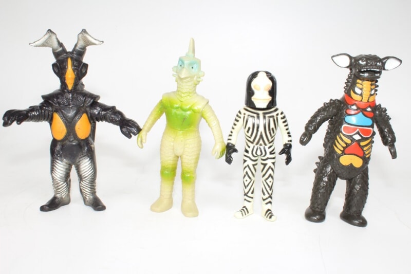 バンダイ  80～90年代 ウルトラ怪獣 ソフビまとめセット ダダ/ゴモラ/ゼットン/メトロン星人/エースキラー などの画像1