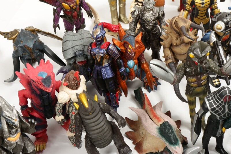 BANDAI  ウルトラ怪獣 ソフビ/フィギュア 大量まとめセット ガラモン/メフィラス星人/ゼットン/メトロン星人/エレキング などの画像1