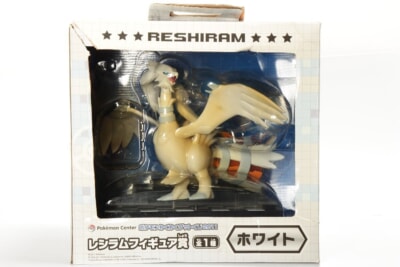 ポケモンわくわくゲットくじ  レシラムフィギュア賞 ホワイト ポケモンセンターの買取り品の画像