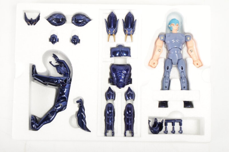 【当時物】 BANDAI  [イプシロンローブ] フェンリル 聖闘士聖衣大系 アリオトの神闘衣 聖闘士星矢の画像1