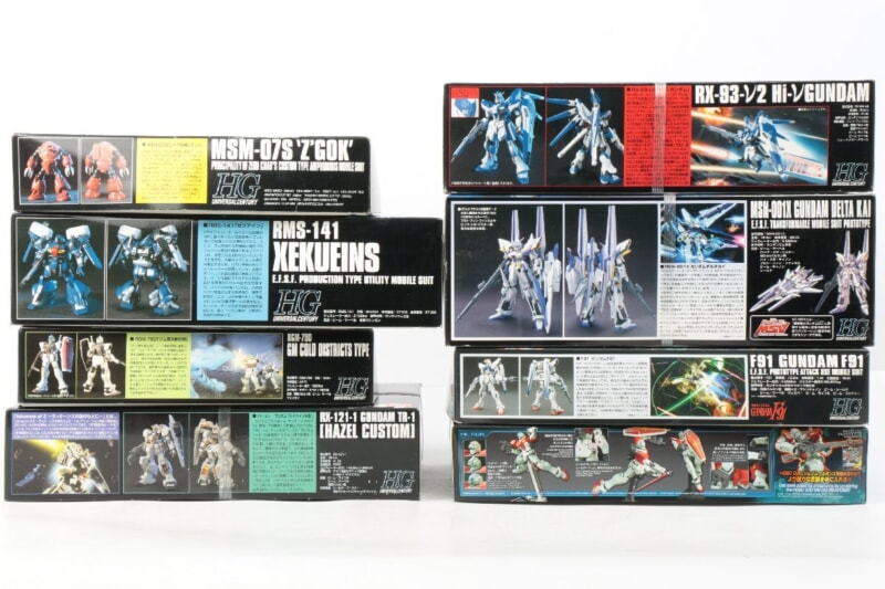 【未組立品】 BANDAI  HG 1/144 シャア専用ズゴック・Hi-ニューガンダムなどの画像1