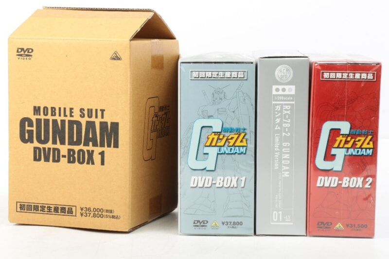 【一部未開封】 機動戦士ガンダム  DVD-BOX 1 / 2 セット 特典 HCMpro 1/200スケール RX-78-2 ガンダム Limited Version 付きの画像1
