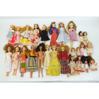 着せ替えドール リカちゃん/ジェニーちゃん/バービー などの買取り品の画像