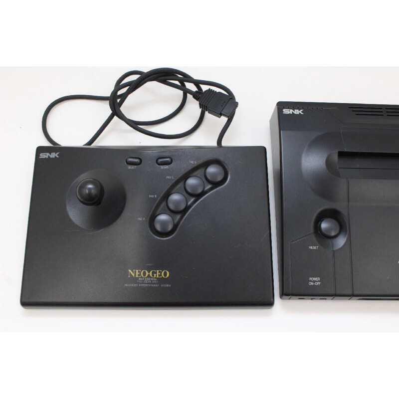 SNK NEO-GEO ネオジオ MAX330MEGA 本体＆専用コントローラー メモリーカード付の画像1