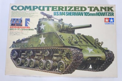 TAMIYA/タミヤ ★ コンピューターコントロール M4 シャーマン 105mm HOWITZERの買取り品の画像
