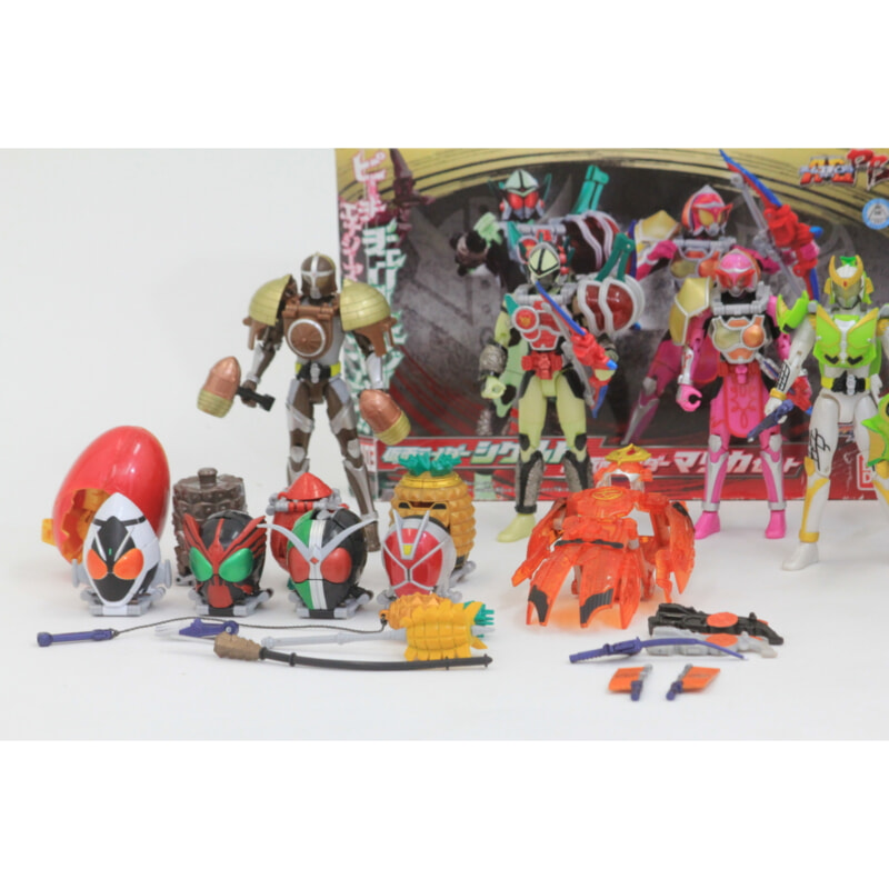 BANDAI 仮面ライダーガイム アームズチェンジシリーズの画像1