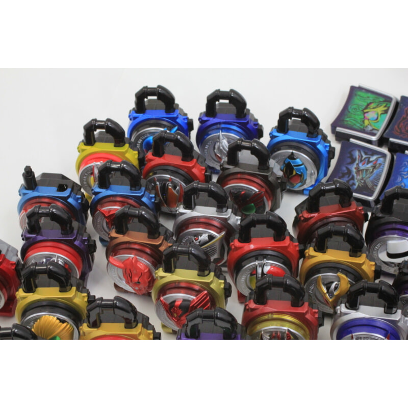 BANDAI バンダイ 仮面ライダー鎧武 DXシリーズの画像1