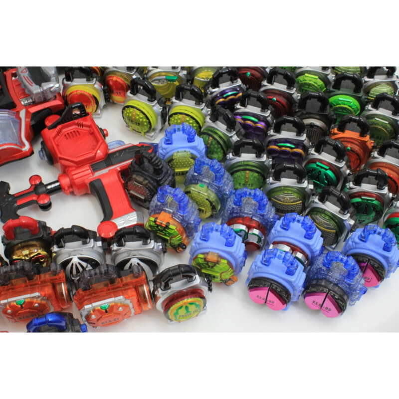 BANDAI バンダイ 仮面ライダー鎧武 DXシリーズの画像1