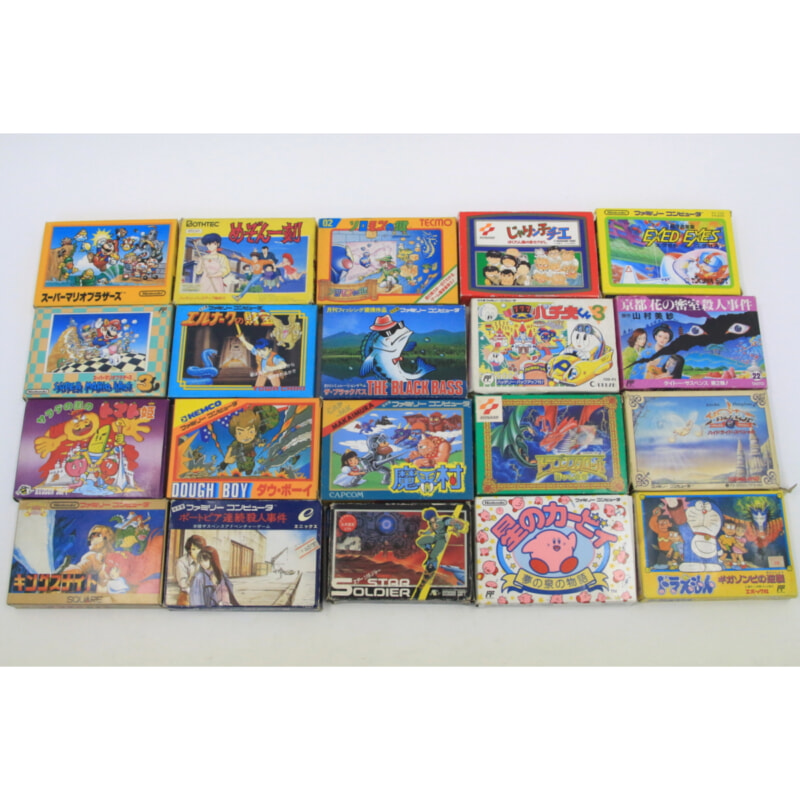 Nintendo ファミリーコンピューター本体 ソフトの画像1