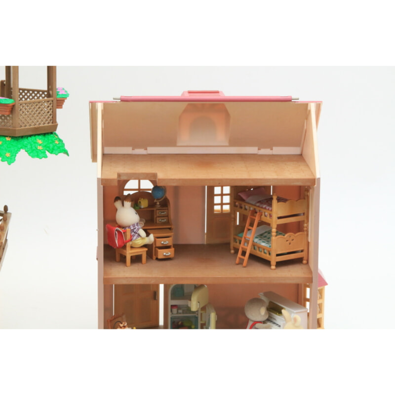 エポック シルバニアファミリー ツリーハウス + 赤い屋根のお家 ドールセットの画像1