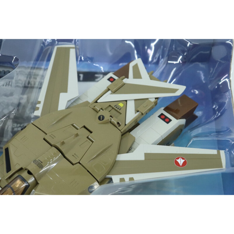 BANDAI 超時空要塞マクロス VF-1A VALKYRIE FIGHTER 1/55 バルキリー量産機の画像1