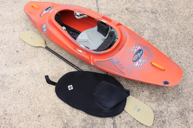 ina Zone  pyranha/ピラニア リバーカヤック パドル セット