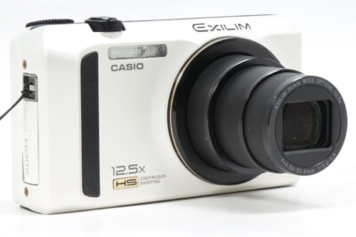 CASIO  EXILIM [EX-ZR100] ホワイト デジタルカメラ/コンデジの買取り品の画像