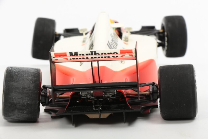 FUJIMI  1/20 マクラーレンMP4/6 完成品 フジミの画像1