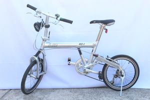 折り畳み自転車 BD-1 シルバー 18インチの買取り品の画像